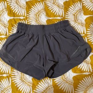 Lululemon hottie hot shorts